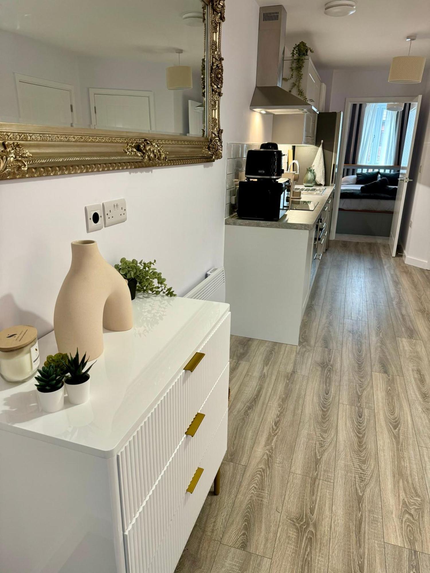 דירות יורק Brand New Flat 5 With Free Parking And Fast Wifi מראה חיצוני תמונה